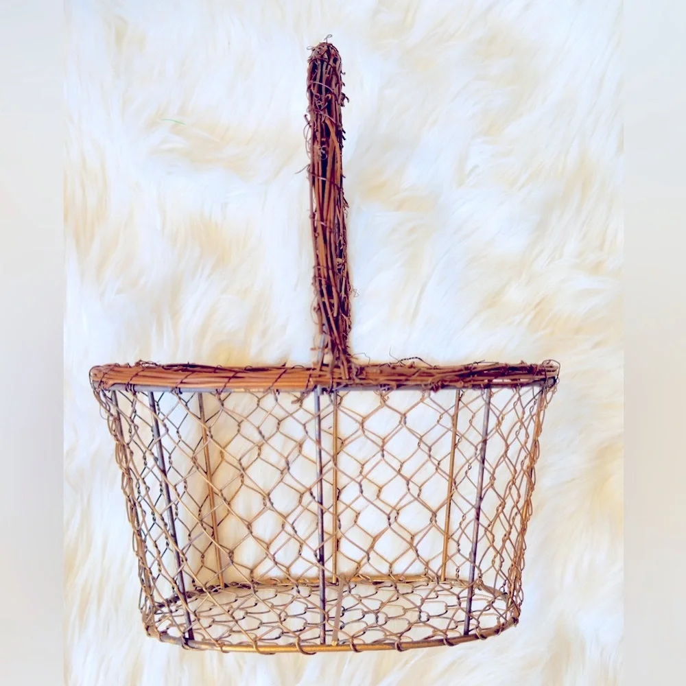 Gold Metal Wire Basket w Wood Handle Farmhouse Shabby Chic - Spring Easter Decor